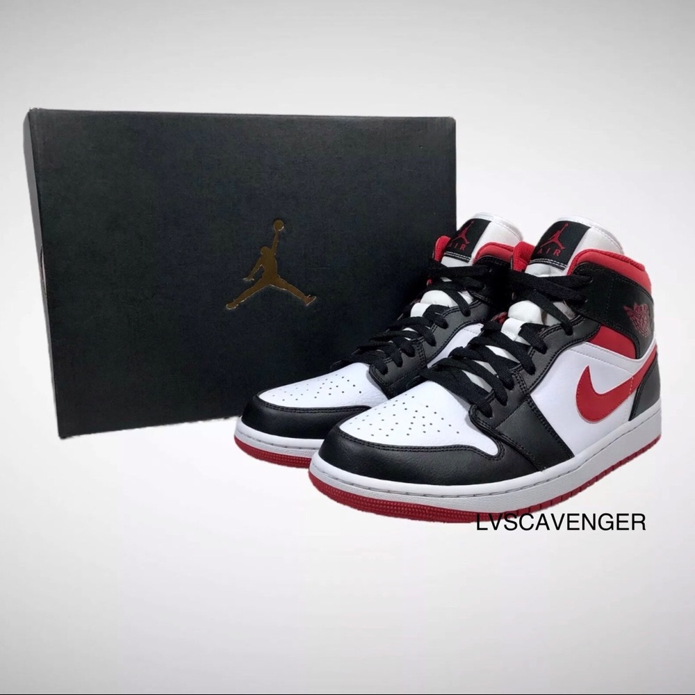 Jordan 1 Mid Gym Red Black White Size 11!